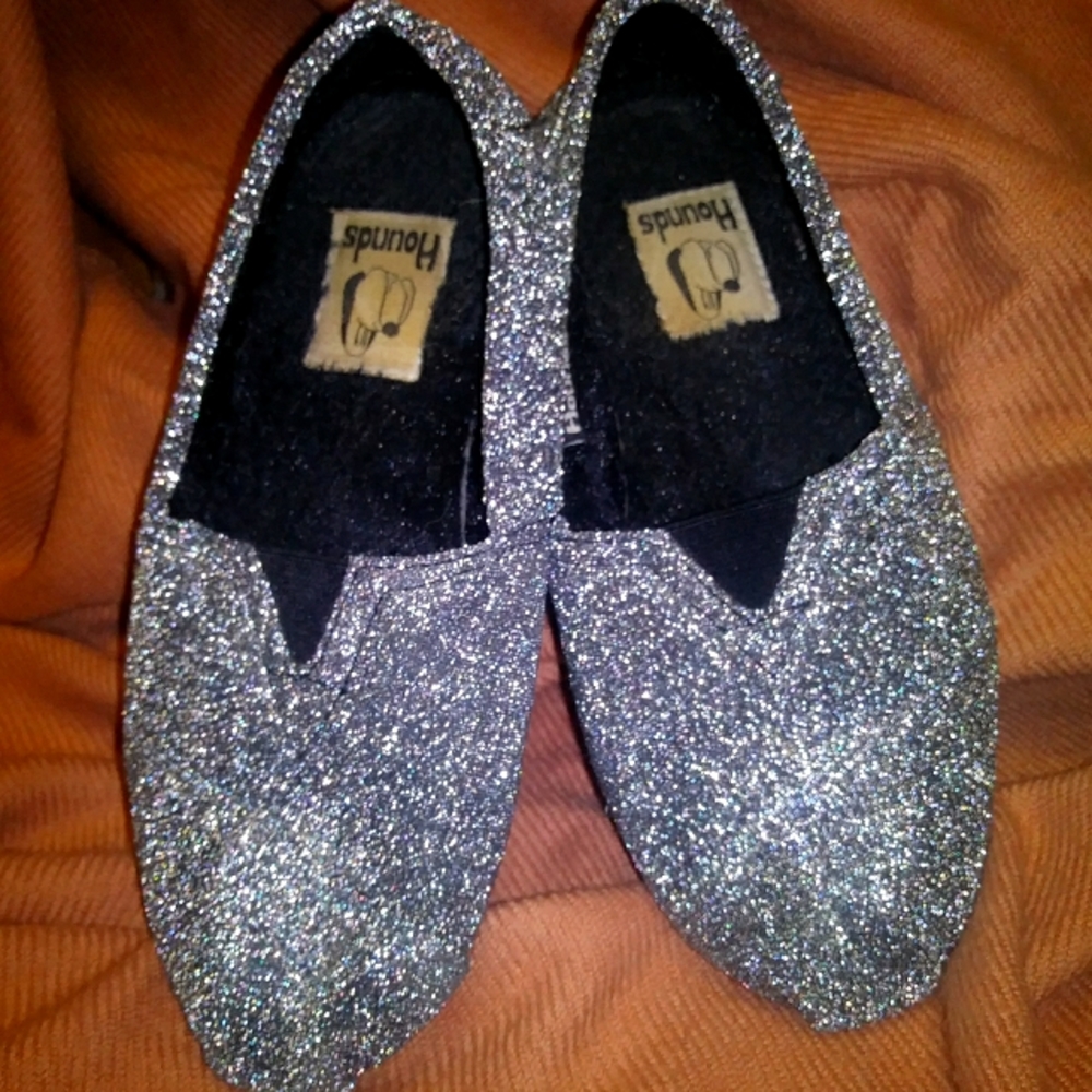 Hounds Sparlke Shoes
